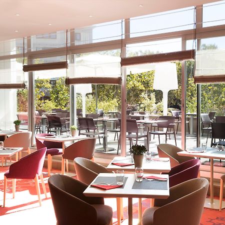 Отель Oceania Clermont Ferrand Экстерьер фото