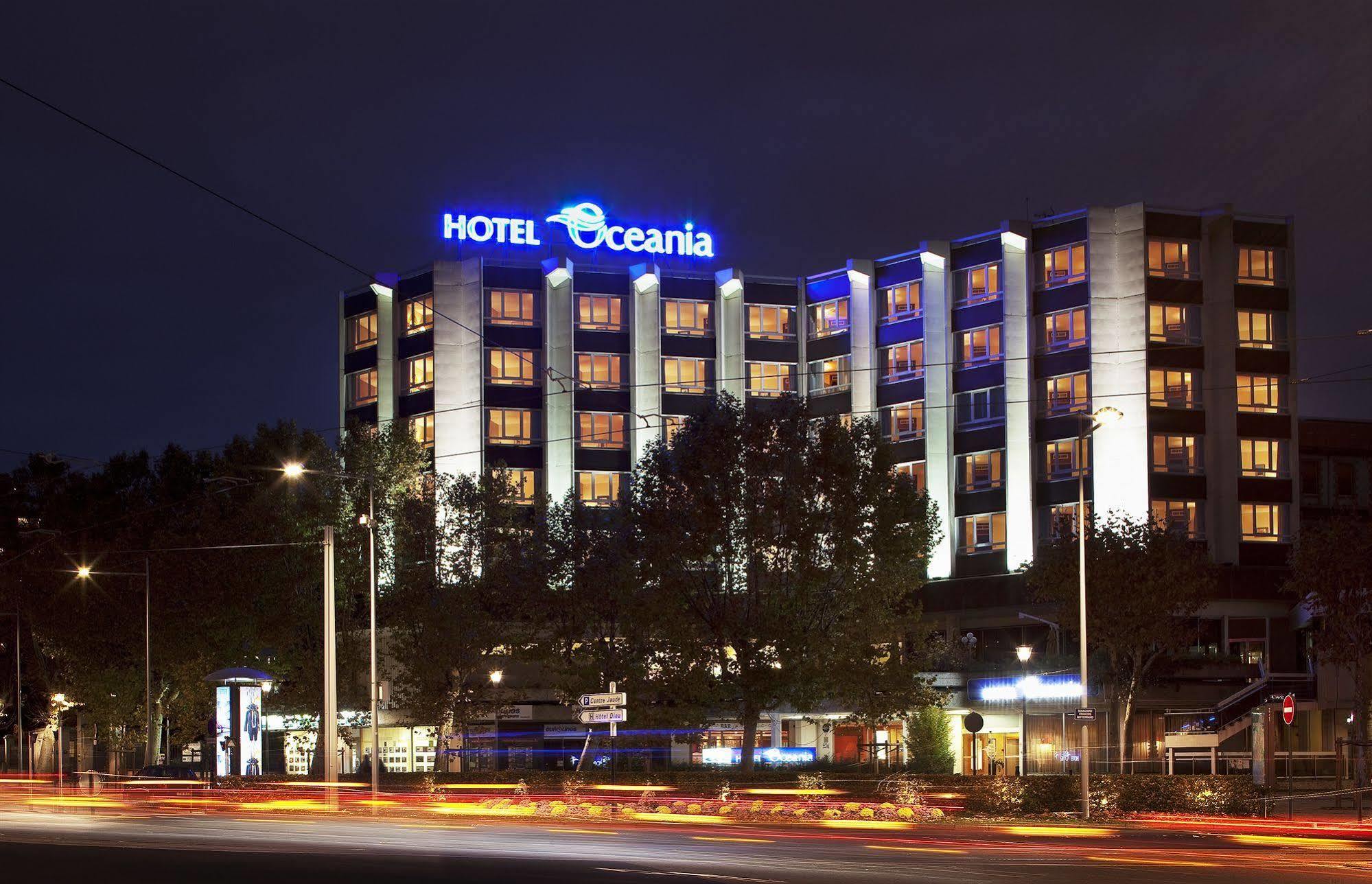 Отель Oceania Clermont Ferrand Экстерьер фото